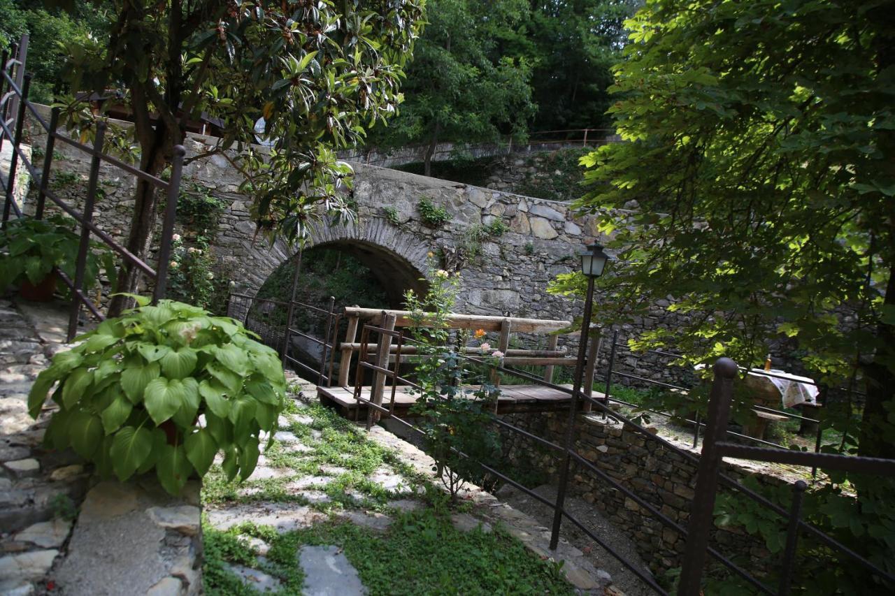 Villa A Cà Du Barbijum à Pieve di Teco Extérieur photo